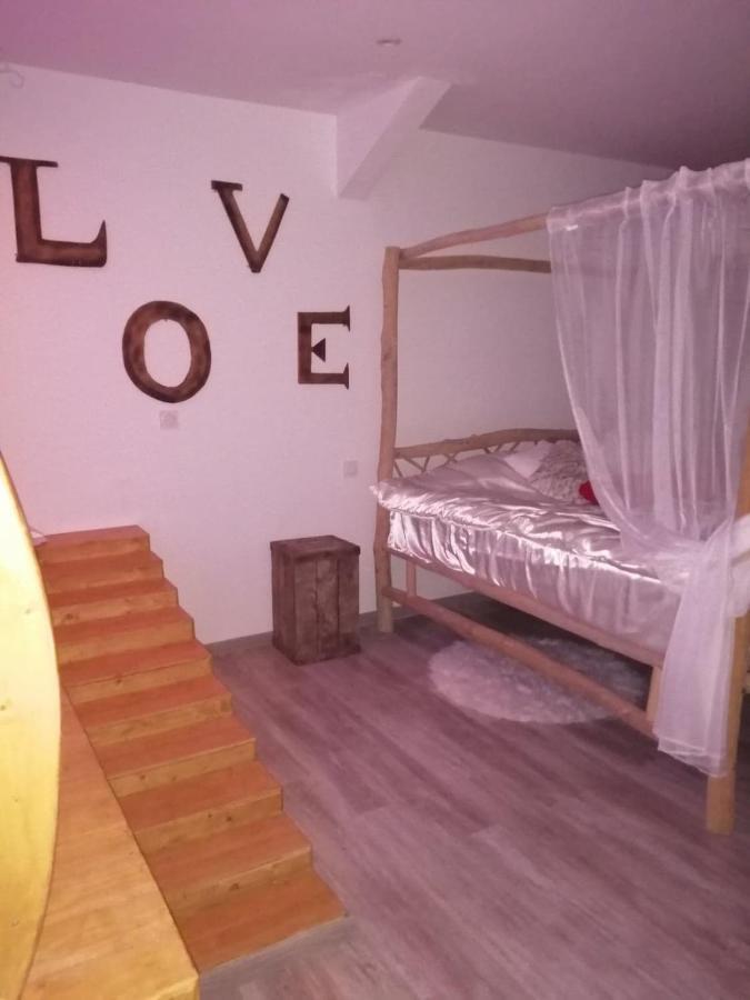 Bed and Breakfast Le Reve De Lily Les Vignères Zewnętrze zdjęcie