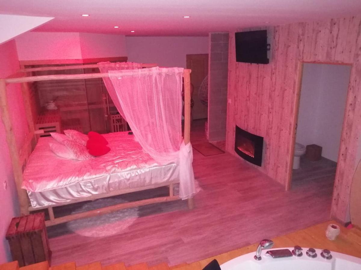 Bed and Breakfast Le Reve De Lily Les Vignères Zewnętrze zdjęcie